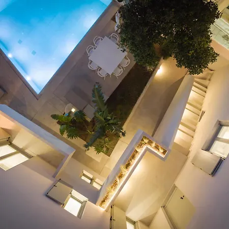 Willa Two Vaults, Old Town *