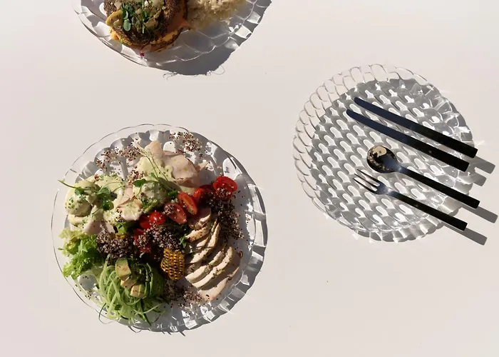 Two Vaults, Old Town Willa *