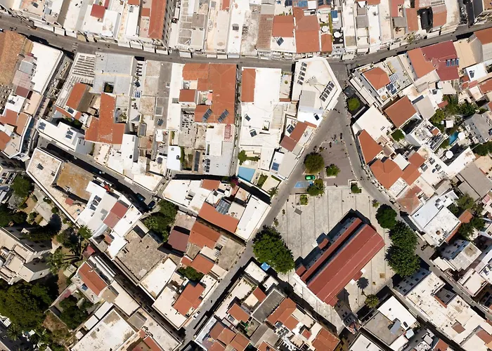 Two Vaults, Old Town * Retimno