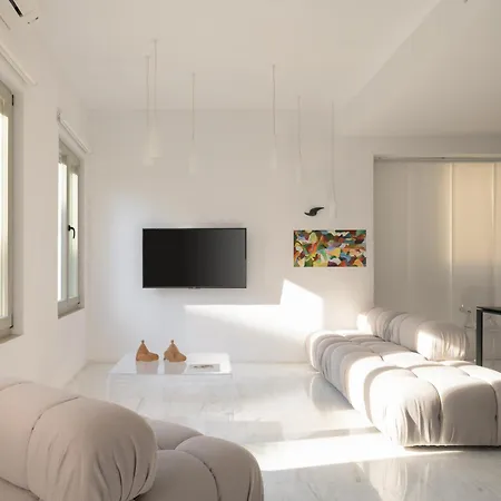 Two Vaults, Old Town Vilă