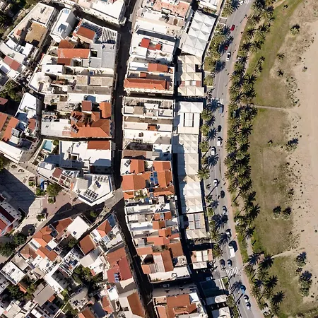 Two Vaults, Old Town Villa