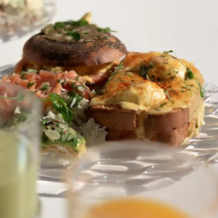 Vilă Two Vaults, Old Town