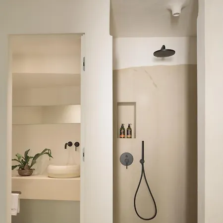 Two Vaults, Old Town * Rethymnon