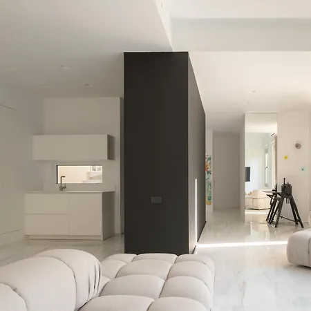 Villa Two Vaults, Old Town