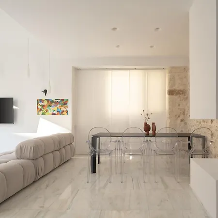 Two Vaults, Old Town Villa Rethymno (Crete)